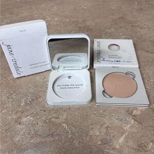 Jane Iredale PureMatte Finish Powder and gold compact